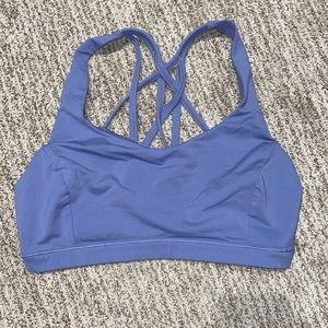 Lululemon bra size 8